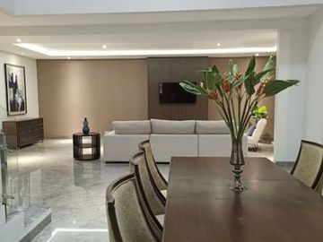Dijual Rumah 2 Lantai Di Royal Residence Lakarsantri HN