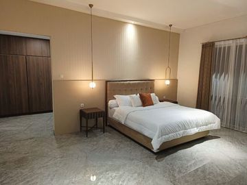 Dijual Rumah 2 Lantai Di Royal Residence Lakarsantri HN