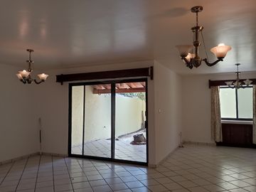 VENTA CASA-TEJEDA-CORREGIDORA-QUERETARO