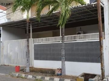 Rumah di Tenggilis Utara Nyaman, Siap Huni