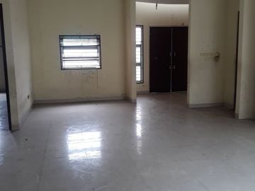 RUMAH MURAH LUAS TANAH BESAR DEKAT GALAXY PEKAYON JAYA BEKASI
