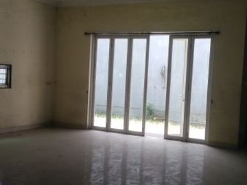 RUMAH MURAH LUAS TANAH BESAR DEKAT GALAXY PEKAYON JAYA BEKASI