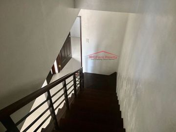 3 BEDROOM 2T&B 2-STOREY w/CARPORT SINGLE-ATTACHED
