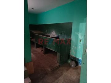 Venta De Casa De 2 Pisos En Collique – Precio De Remate