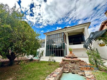 CASA EN VENTA UN PAR DE MIN DEL CENTRO DE TEQUISQUIPAN
