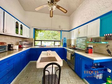 CASA EN VENTA UN PAR DE MIN DEL CENTRO DE TEQUISQUIPAN