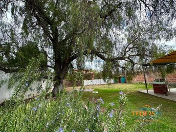 CASA EN VENTA UN PAR DE MIN DEL CENTRO DE TEQUISQUIPAN