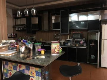 5 Bedroom House for sale