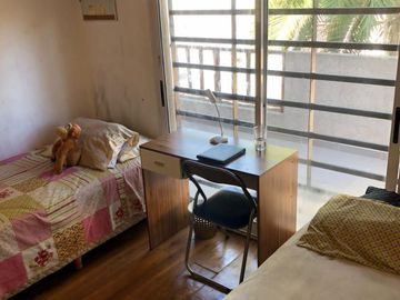 ¡GRAN OPORTUNIDAD… - INTERESANTE CASA DE DOS PLANTAS EN VILLA LUZURIAGA