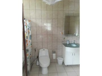 VENDO CASA DE 2 PISOS Y  TERRENO DE +2000M2  EN LA CONCEPCION- BUGABA