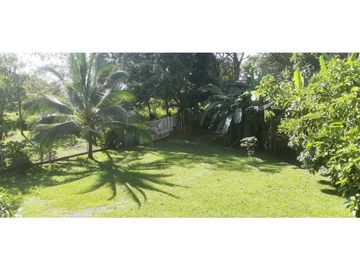 VENDO CASA DE 2 PISOS Y  TERRENO DE +2000M2  EN LA CONCEPCION- BUGABA