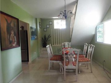 VENDO CASA DE 2 PISOS Y  TERRENO DE +2000M2  EN LA CONCEPCION- BUGABA