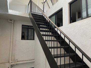 VENTA EDIFICIO CON DEPARTAMENTOS Y CASA EN VÉRTIZ NARVARTE EDI 3784 CM/YI