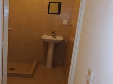 VENTA EDIFICIO CON DEPARTAMENTOS Y CASA EN VÉRTIZ NARVARTE EDI 3784 CM/YI
