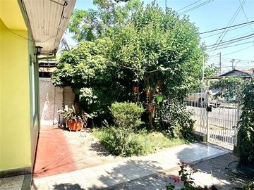 Casa en Venta en Antonio Varas / Avenida Padre Hurtado