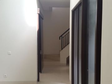 THE EMINENT BSD CLUSTER PRECIA LEBAR 9x15 RUMAH MINIMALIS DIJUAL CEPAT