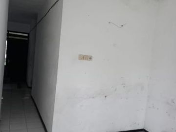 MURAH..Cuma 7jtan/m2 Dijual Rumah LUAS Pondok Rosan (Wiyung - Surabaya Barat)