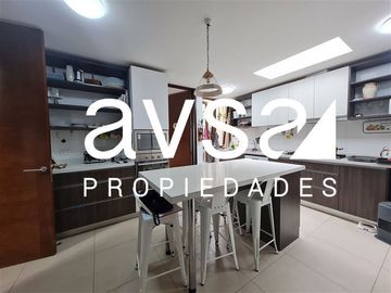 Casa en Venta en Chamisero, gran casa mediterránea a pasos de colegios.