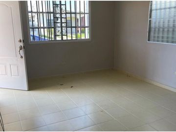 Se Vende casa en Las Quintas-Penonomé