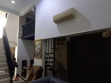 Rumah 3 lantai siap huni dalam komplek cimanggis depok