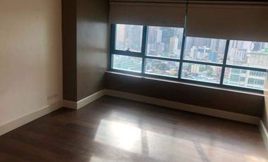 4BR Condo For Rent/Lease in Edades Tower and Garden Villas Rockwell Makati City