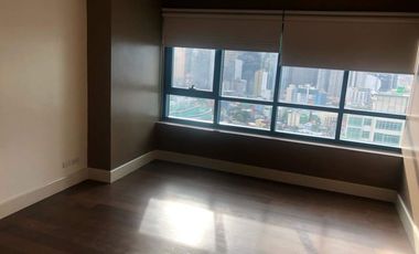 4BR Condo For Rent/Lease in Edades Tower and Garden Villas Rockwell Makati City