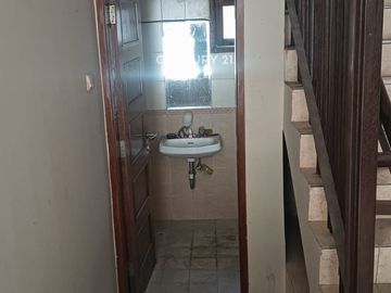 Rumah Disewa Di Cluster Heliconia Harapan Indah