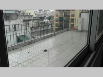 Departamento en Venta en Flores 2 ambientes 36 m2 + 24 m2 de balcón terraza en piso alto, al frente - Bolivia 100