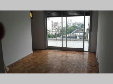 Departamento en Venta en Flores 2 ambientes 36 m2 + 24 m2 de balcón terraza en piso alto, al frente - Bolivia 100
