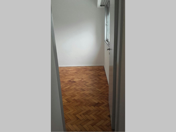 Departamento en Venta en Flores 2 ambientes 36 m2 + 24 m2 de balcón terraza en piso alto, al frente - Bolivia 100