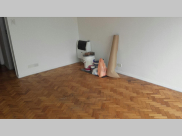 Departamento en Venta en Flores 2 ambientes 36 m2 + 24 m2 de balcón terraza en piso alto, al frente - Bolivia 100