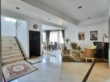 Dijual Rumah Mewah Ada Kolam Renang di Komplek Kesehatan Pesanggrahan Jakarta Selatan