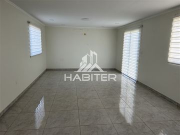 Exclusiva Parcela con Casa Mediterránea en Zapallar 4D 4B
