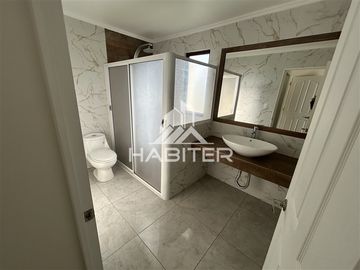 Exclusiva Parcela con Casa Mediterránea en Zapallar 4D 4B
