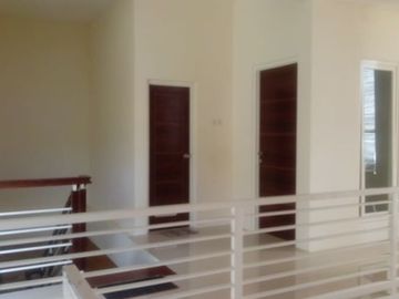 Villa Mewah 2 Lantai Dikawasan Jatim Park 2