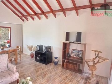 Casa en venta de 4 dorm. en Huasco