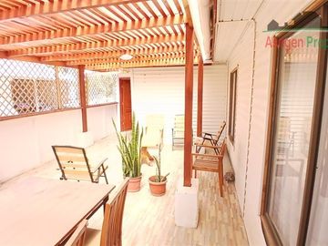 Casa en venta de 4 dorm. en Huasco
