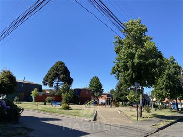 Casa en venta de 3 dorm. en Los Angeles