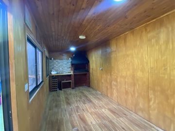 Casa en venta de 3 dorm. en Los Angeles
