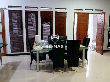 Rumah Luas Tanah: 250 m², 4KT & Apik Bekasi Barat – Dekat Pakuwon Mall, Akses Tol & LRT