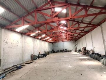 Jual atau Sewa Rumah Usaha noll jalan Raya Kejeran, cocok untuk usaha, kantor dan gudang
