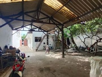 Jual atau Sewa Rumah Usaha noll jalan Raya Kejeran, cocok untuk usaha, kantor dan gudang