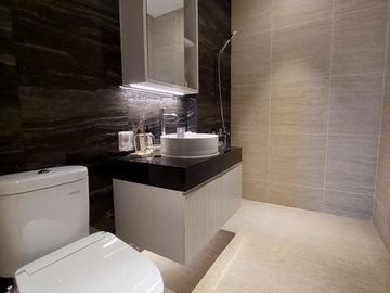 Rumah Premium Menarik di Cluster Carson Gading Serpong