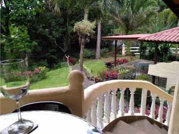 VENTA CASA EN  ALTOS DEL MARIA