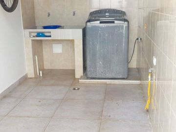 CASA EN VENTA BARRIO LA CASTELLANA |5074