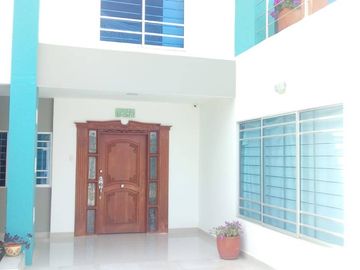CASA EN VENTA BARRIO LA CASTELLANA |5074