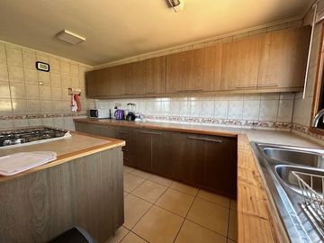 Sitio en Venta en Parcela en condominio Rocas de San Andrés sector 2, con amplia casa, quincho y piscina. Ruta 5 norte, KM 210, Totoralillo. (Borde Co