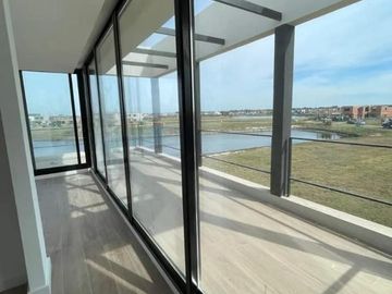 Casa en Vistas, Puertos del Lago