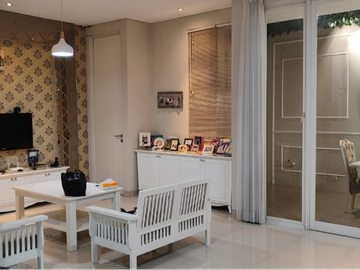 rumah pakuwon city  Malibu palmbeach dkt san antonio dan imperial beach