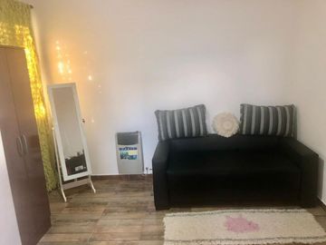 Casa de 4 ambientes en Barrio Los Troncos
